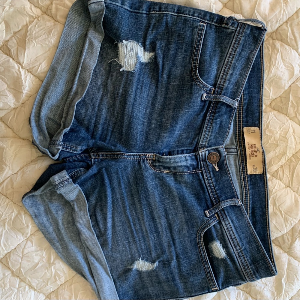 Hollister midi short
